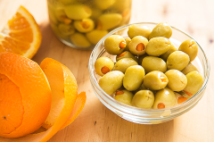 PORTAKALLI ZEYTİN KG. DOLGULU